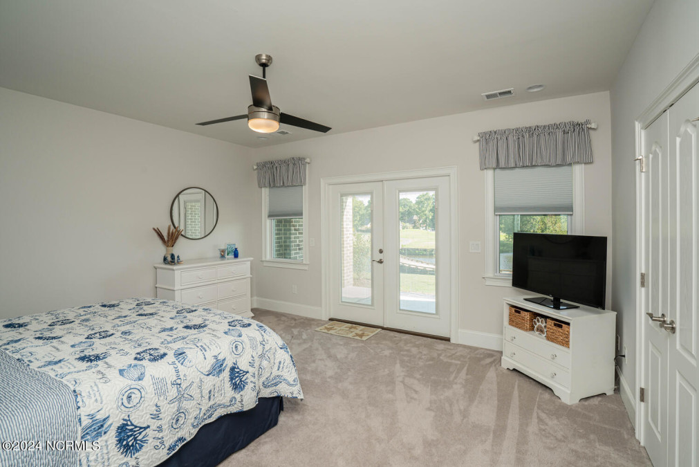 620 Eastwood Park Rd Sunset Beach, NC 28468