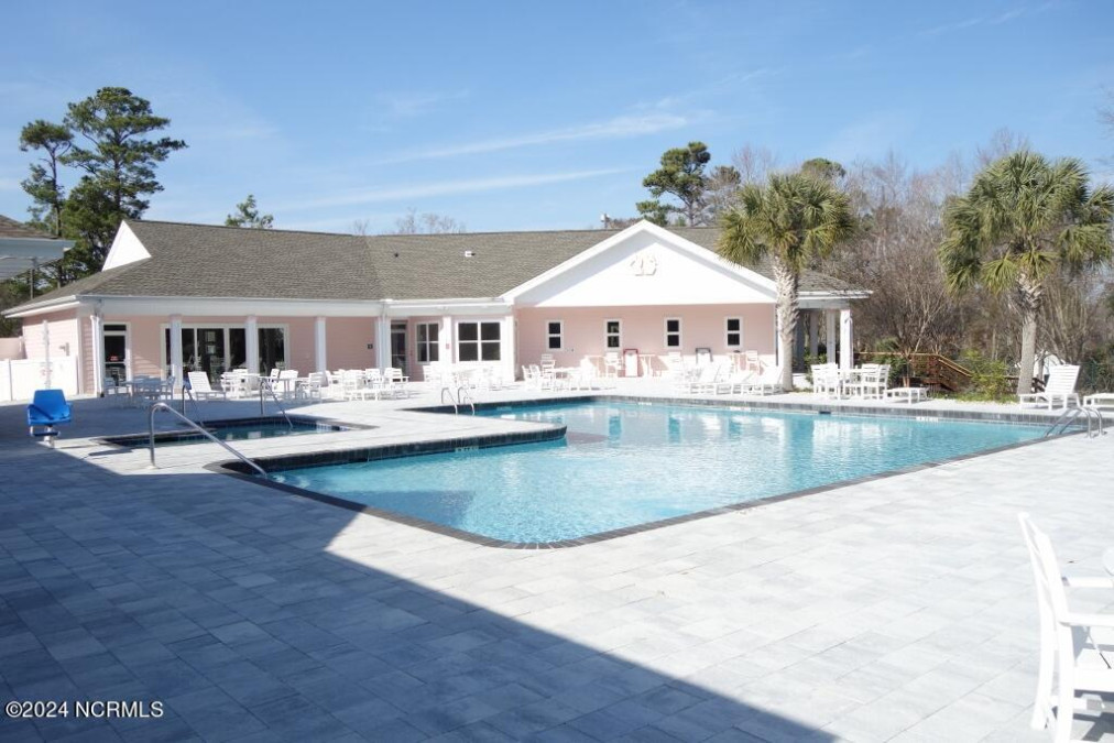 620 Eastwood Park Rd Sunset Beach, NC 28468