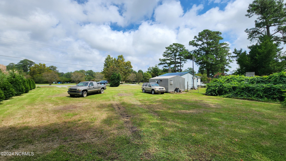 1327 Highway 101  Beaufort, NC 28516