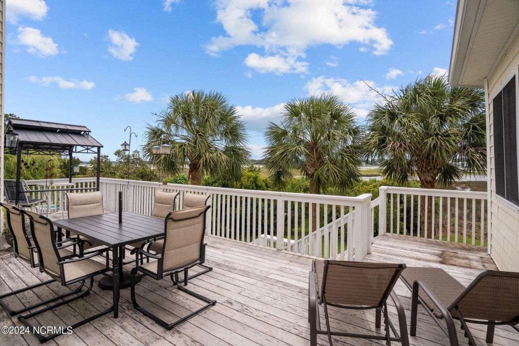 3453 Scupper  Southport, NC 28461