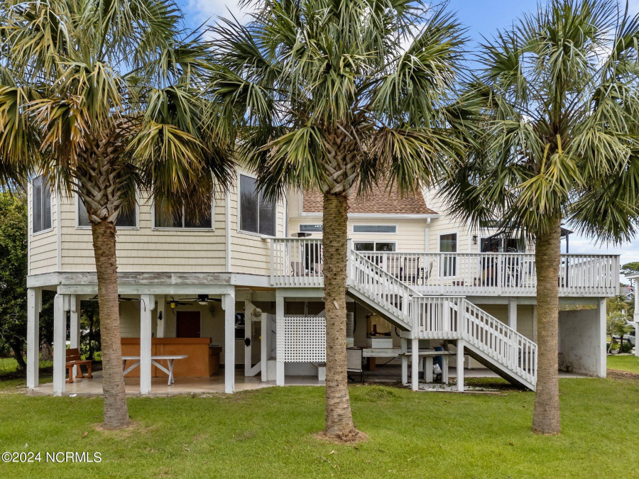 3453 Scupper  Southport, NC 28461