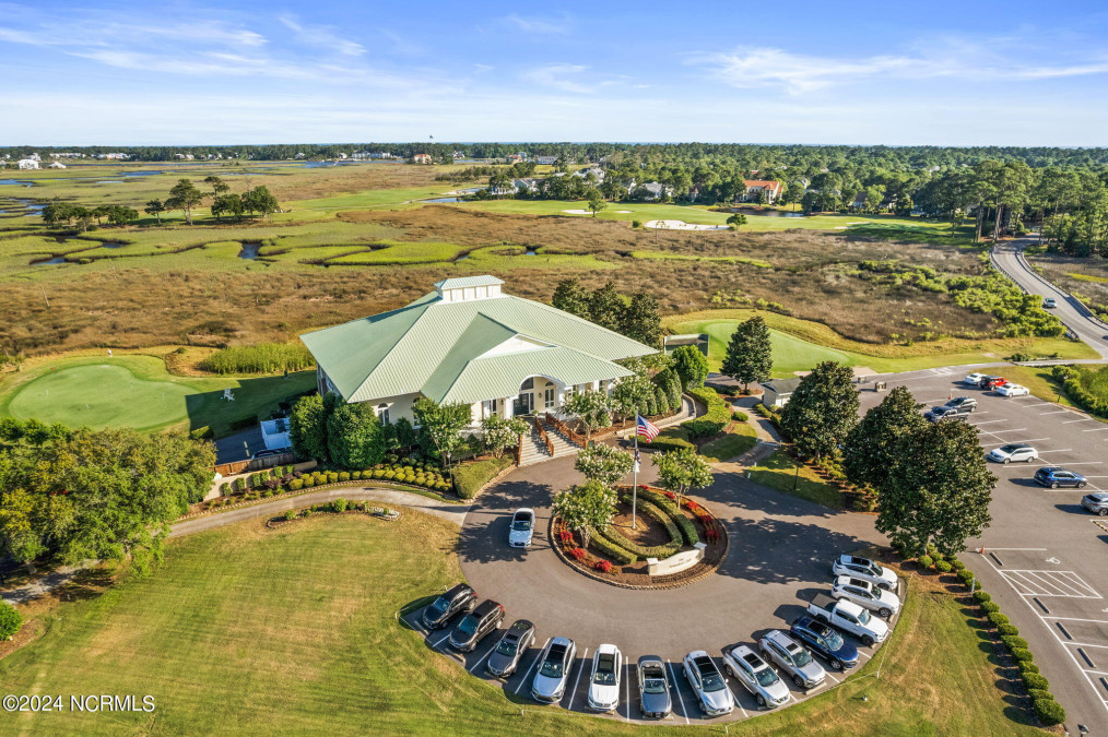 4170 Shearwater Way Southport, NC 28461