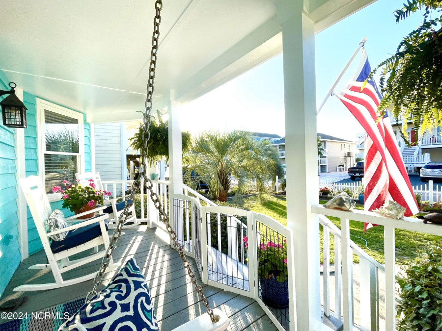 142 Carolina Ave Holden Beach, NC 28462