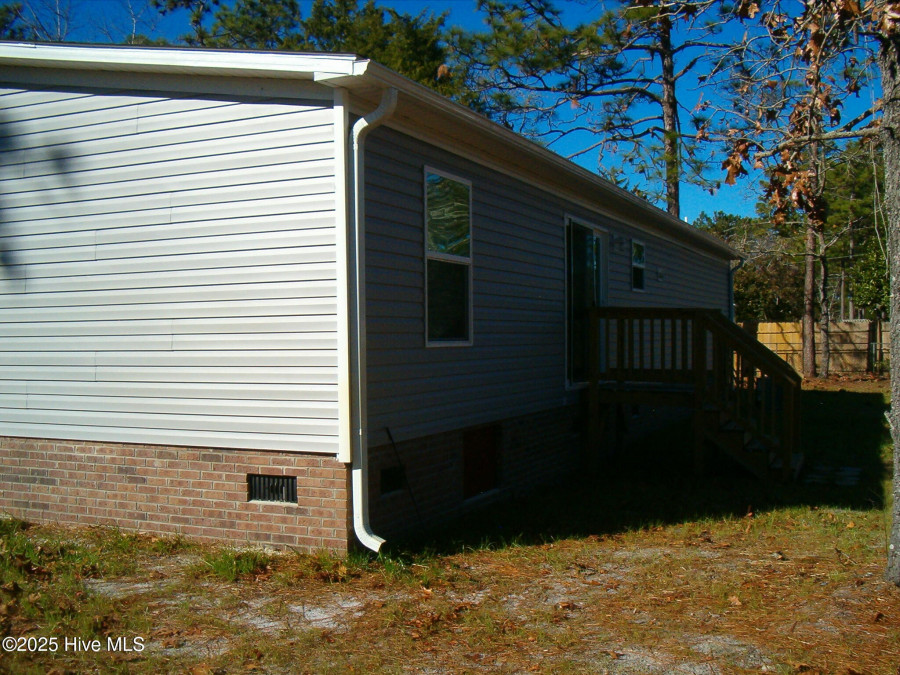 110 Buccaneer Blvd Hampstead, NC 28443