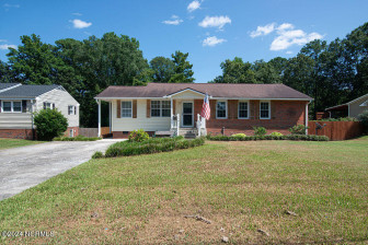 1016 River St Jacksonville, NC 28540