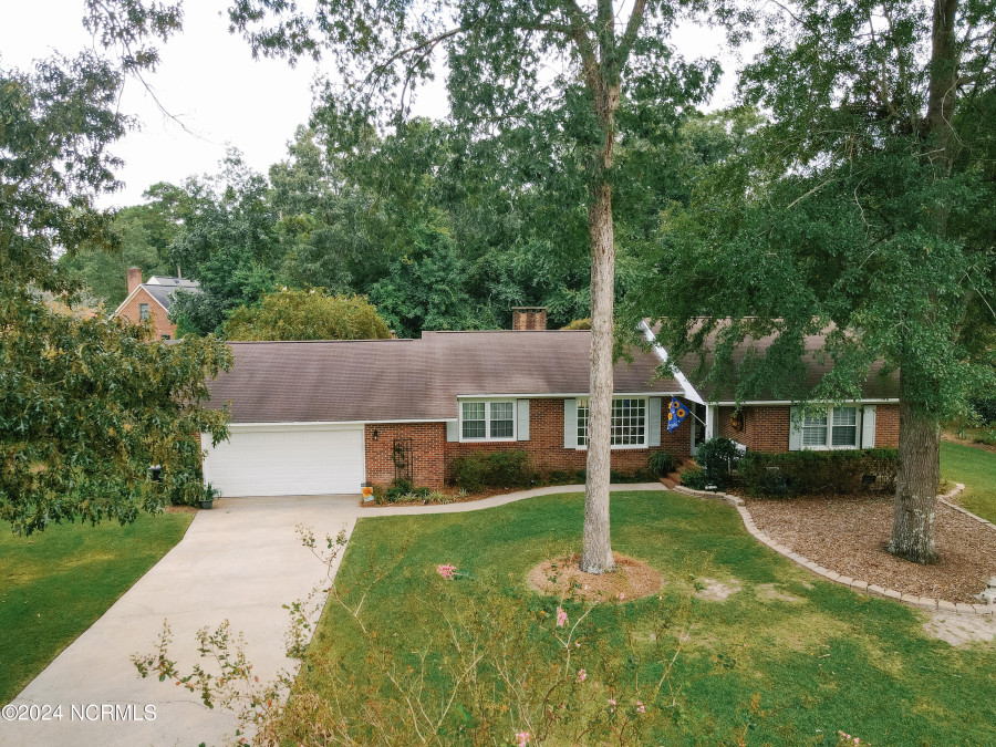 304 Williamsburg Rd Washington, NC 27889