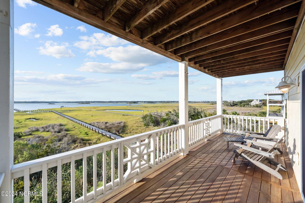 117 Coastal Cay Surf City, NC 28445