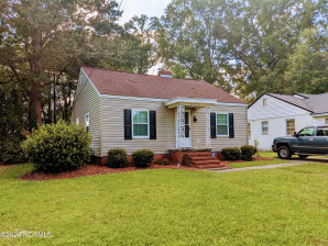 205 Thompson St Whiteville, NC 28472