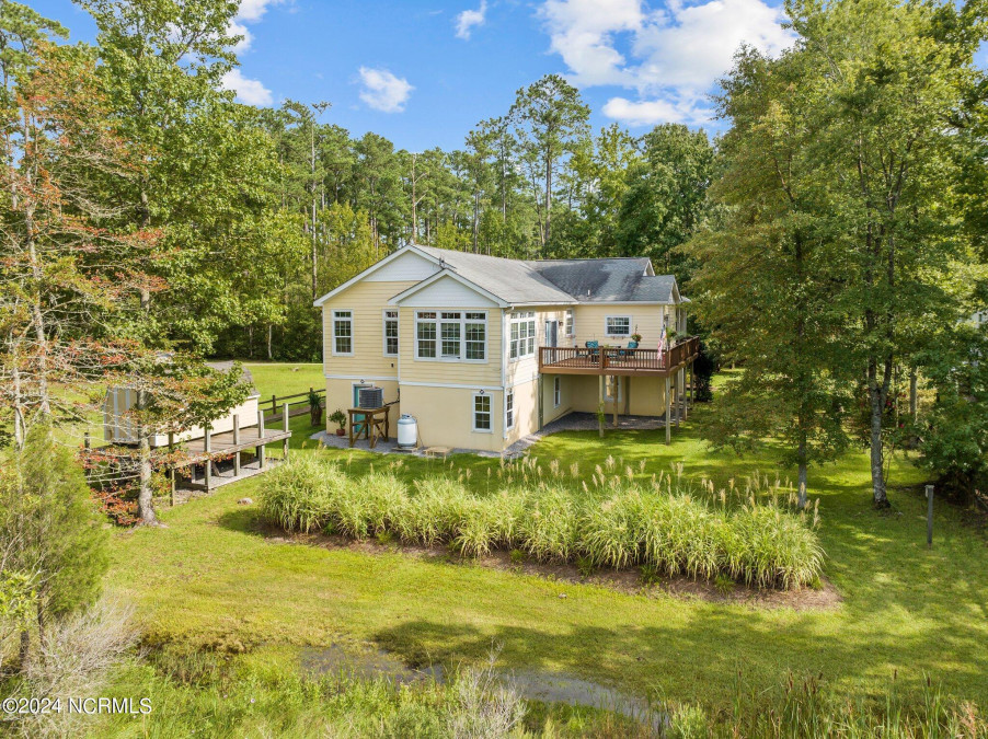 340 Cattlelot Ln Belhaven, NC 27810