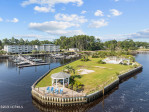 5400 Yacht Dr Oak Island, NC 28465