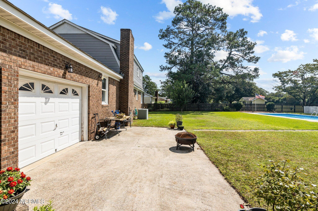 313 Rockledge Rd New Bern, NC 28562