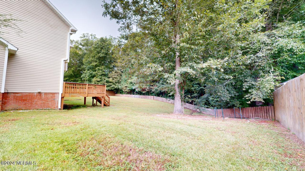 813 Little Roxy Ct Jacksonville, NC 28540