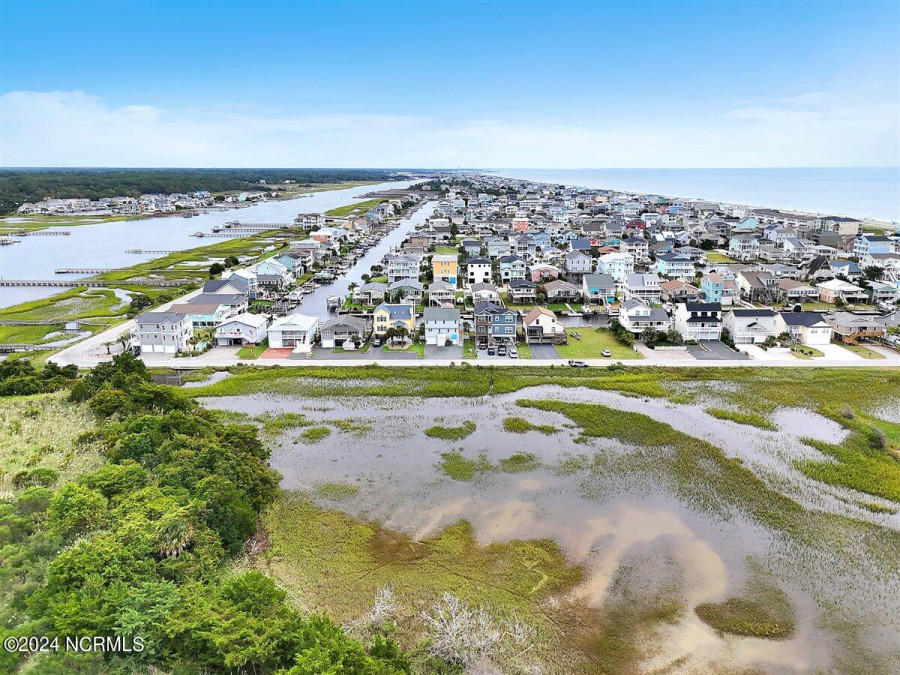 134 Greensboro St Holden Beach, NC 28462