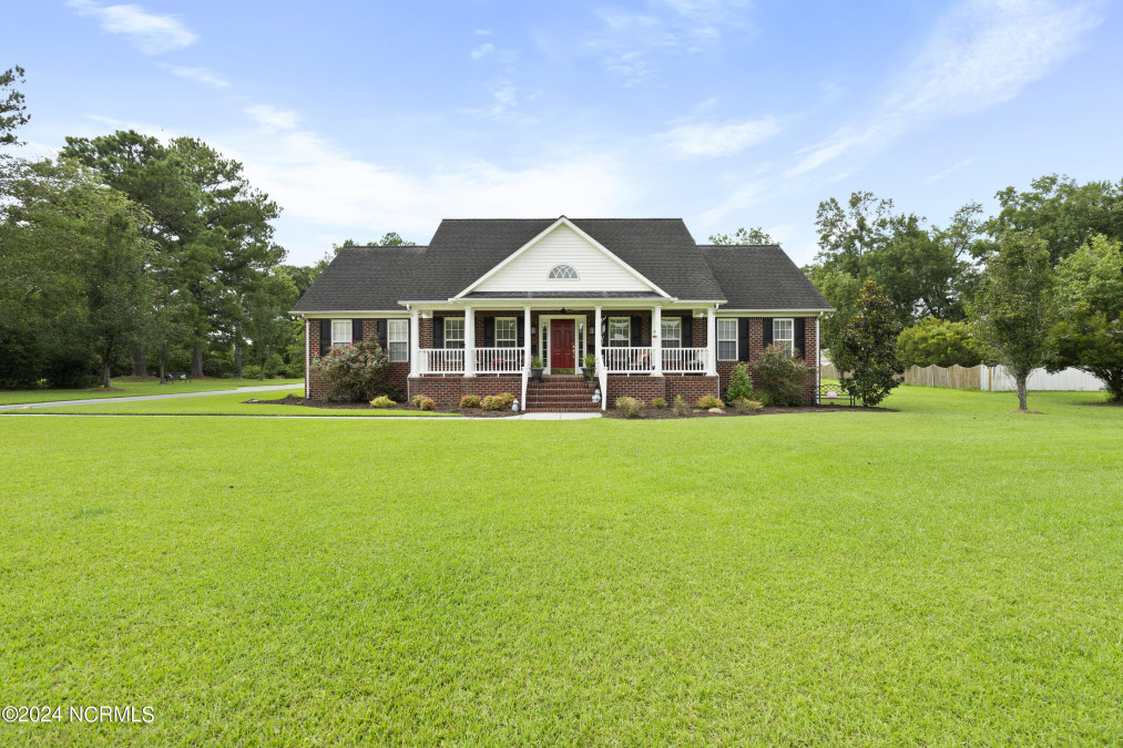 231 Country Squire Ln Jacksonville, NC 28540