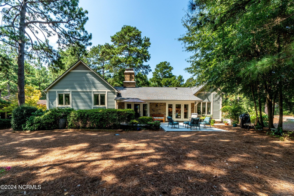 4 Belair Ct Pinehurst, NC 28374