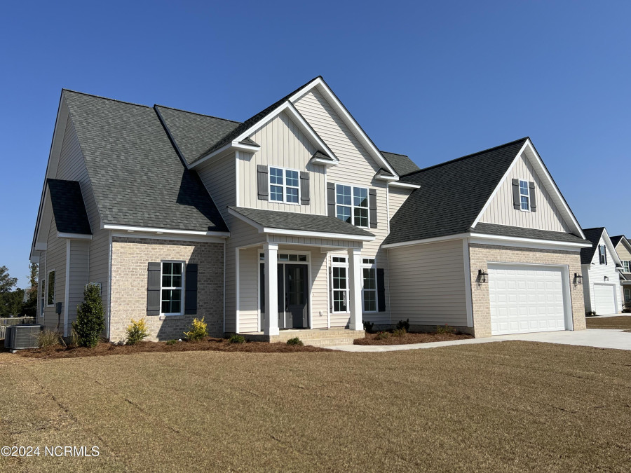 1939 Belles Ferry Ct Winterville, NC 28590