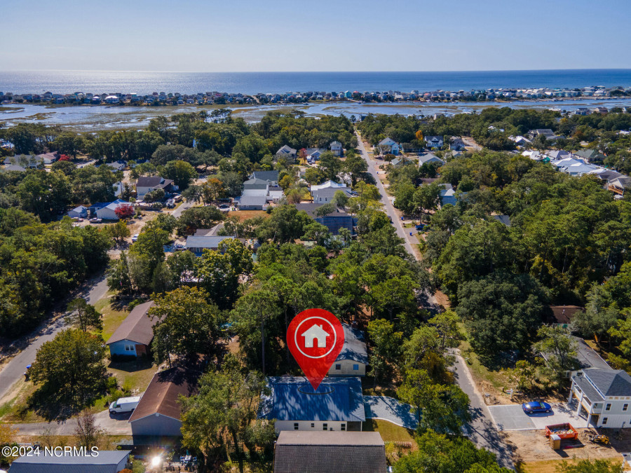 120 22nd St Oak Island, NC 28465