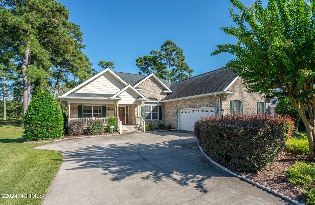 611 Eastwood Park Rd Sunset Beach, NC 28468