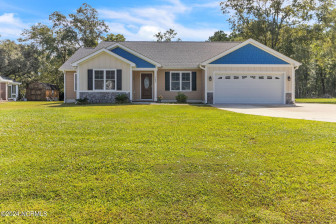 127 Riverside Dr Beaufort, NC 28516