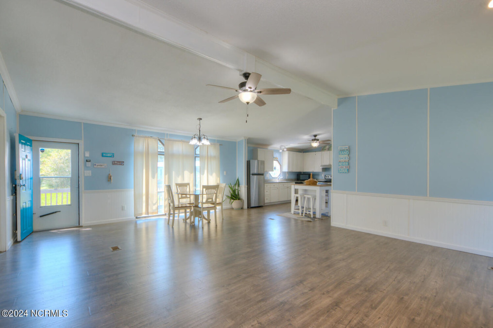 4225 Main Sail St Southport, NC 28461