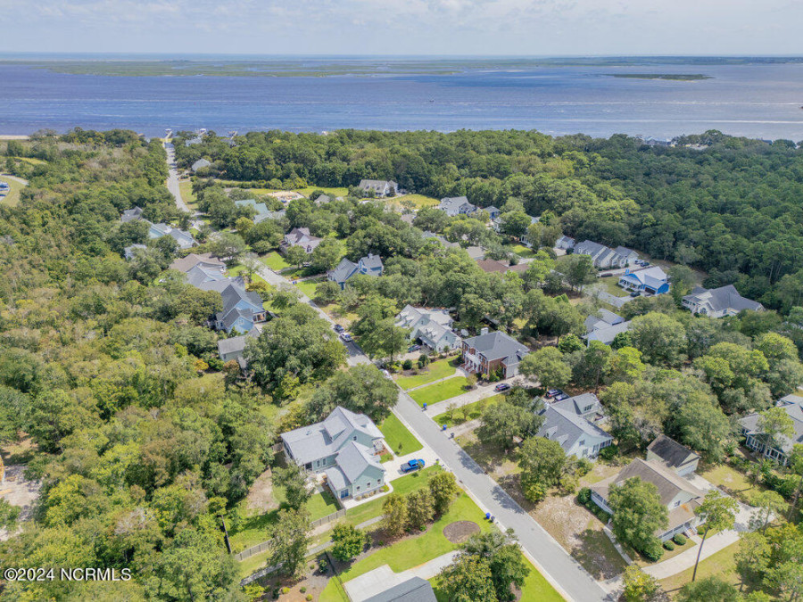 6215 Pebble Shore Ln Southport, NC 28461