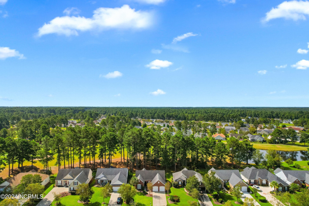 547 Sandpiper Bay Dr Sunset Beach, NC 28468