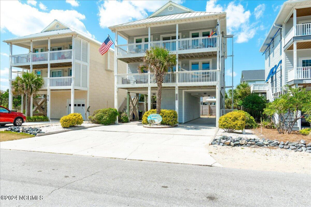 511 Shore Dr Surf City, NC 28445