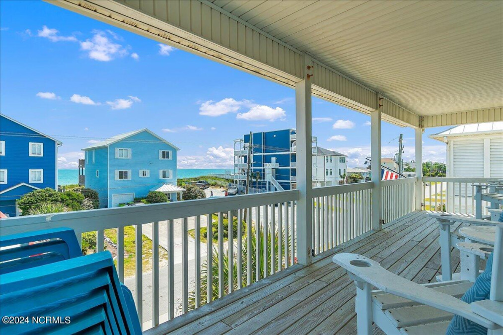 511 Shore Dr Surf City, NC 28445