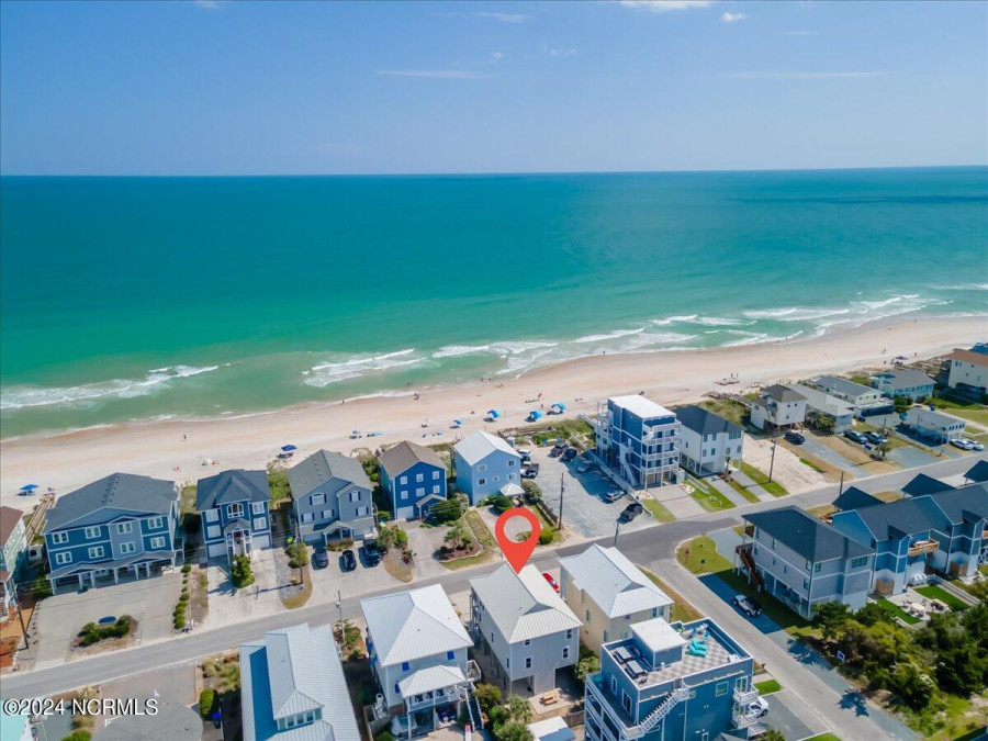 511 Shore Dr Surf City, NC 28445