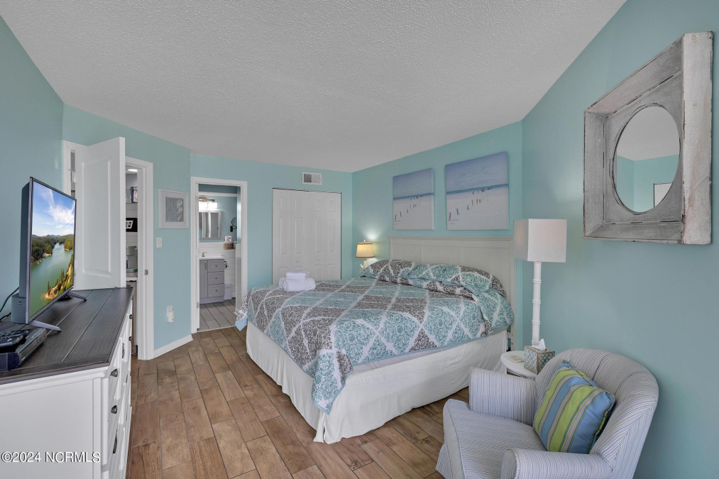 2000 New River Inlet Rd North Topsail Beach, NC 28460