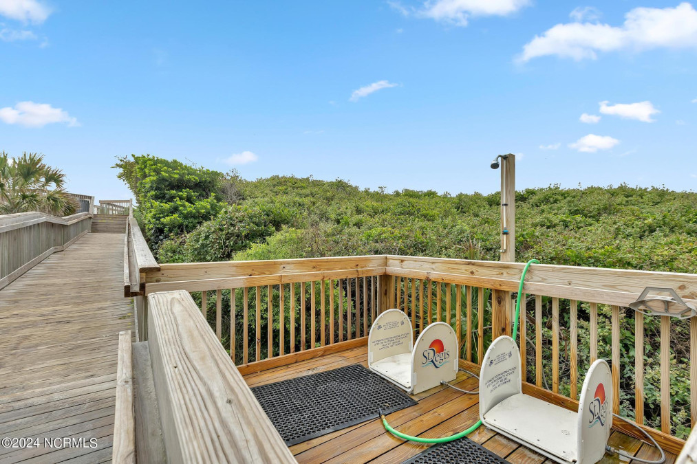 2000 New River Inlet Rd North Topsail Beach, NC 28460