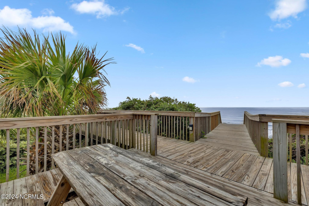 2000 New River Inlet Rd North Topsail Beach, NC 28460