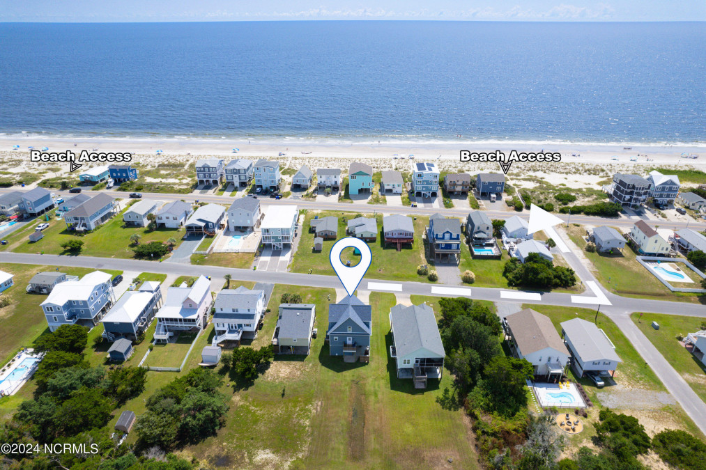 2610 Dolphin Dr Oak Island, NC 28465