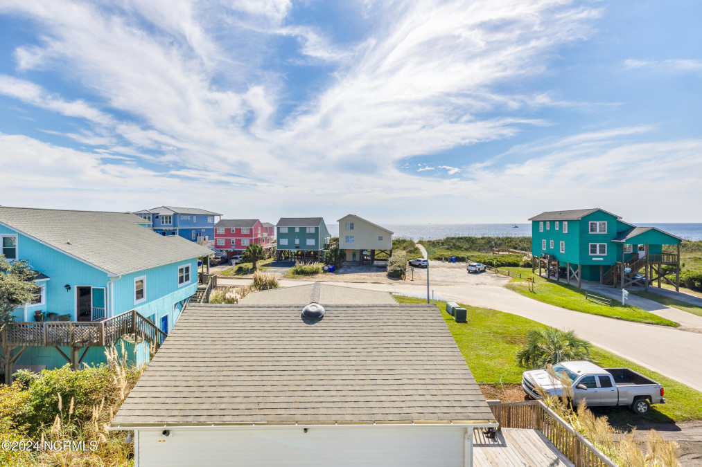 202 79th St Oak Island, NC 28465