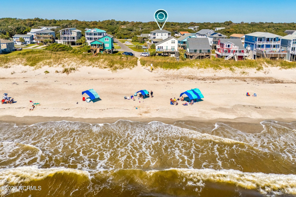 202 79th St Oak Island, NC 28465