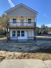 7538 Pitt St Grimesland, NC 27837