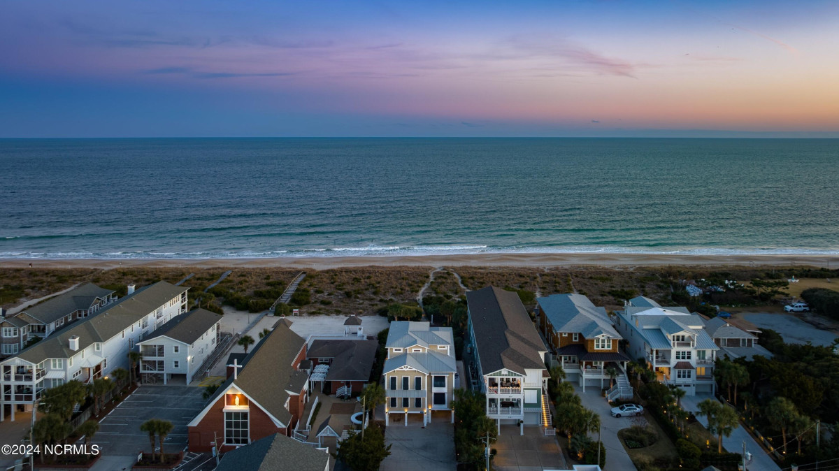 213 Lumina Ave Wrightsville Beach, NC 28480