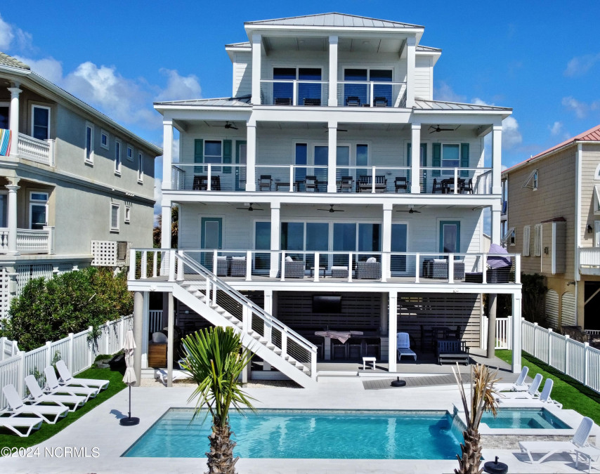 387 First St Ocean Isle Beach, NC 28469