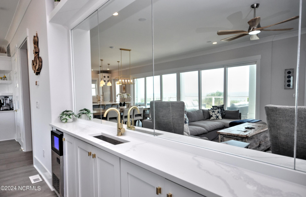 387 First St Ocean Isle Beach, NC 28469