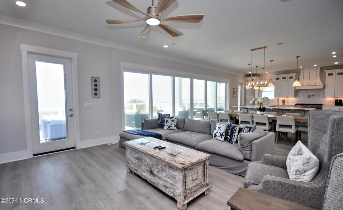 387 First St Ocean Isle Beach, NC 28469