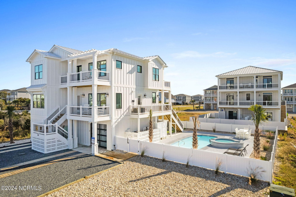 416 Fifth St Ocean Isle Beach, NC 28469