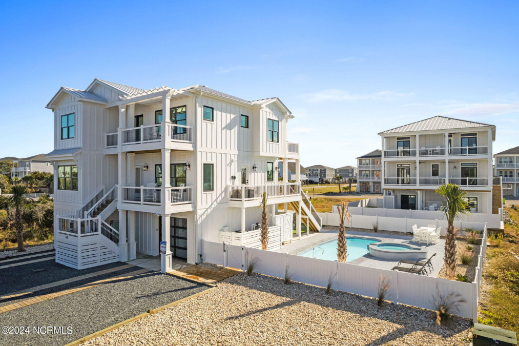 416 Fifth St Ocean Isle Beach, NC 28469