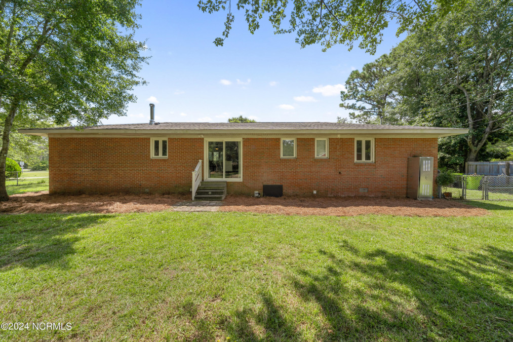 110 Mohican Trl Wilmington, NC 28409