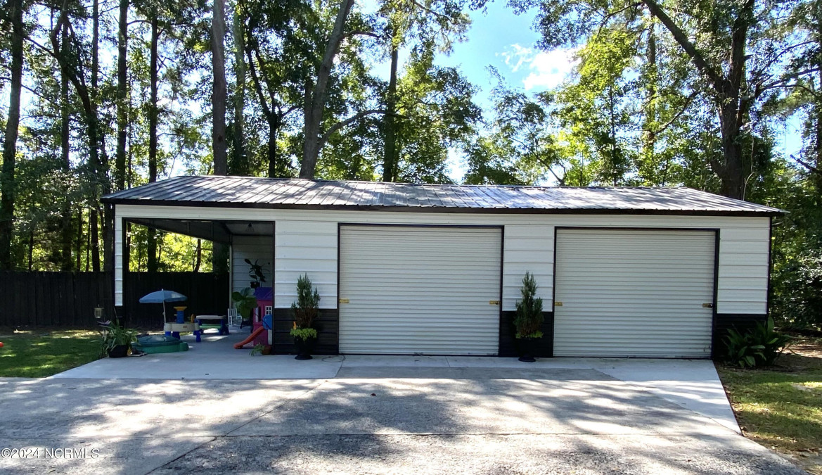 68 Dasher St Whiteville, NC 28472