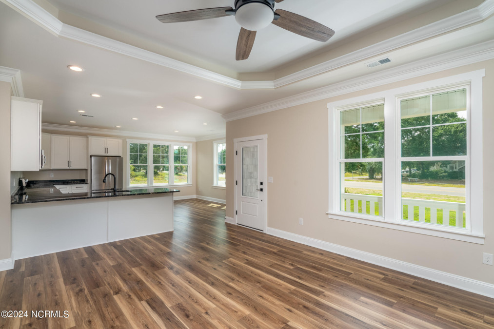 3508 Oak Island Dr Oak Island, NC 28465