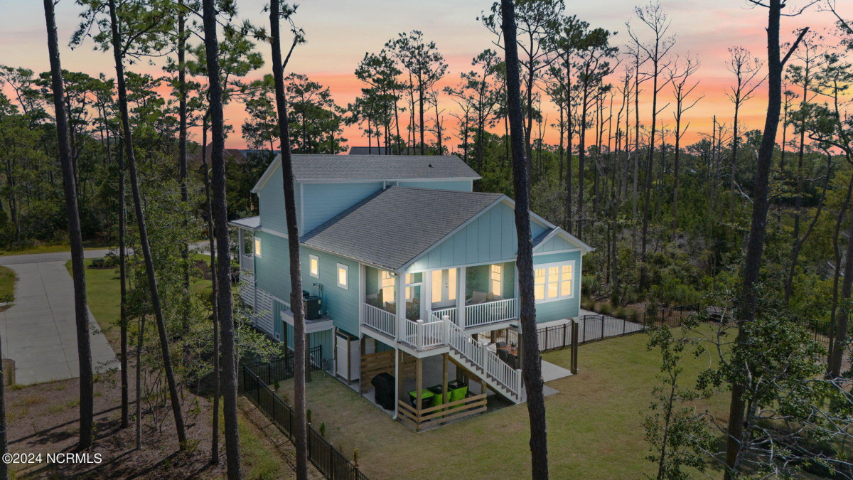 614 Marsh Grass Ct Southport, NC 28461