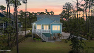 614 Marsh Grass Ct Southport, NC 28461