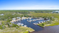 614 Marsh Grass Ct Southport, NC 28461