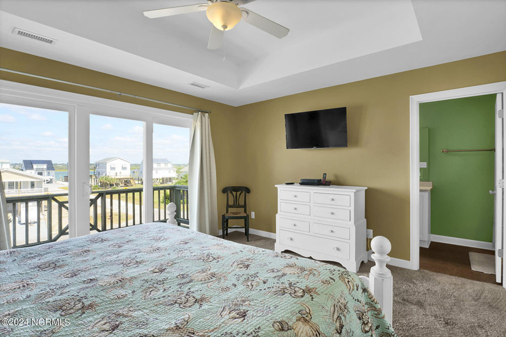 1602 Ocean Blvd Topsail Beach, NC 28445