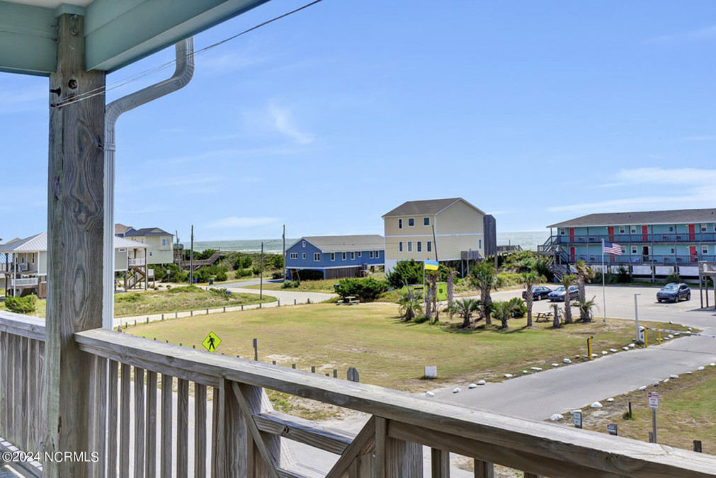 1602 Ocean Blvd Topsail Beach, NC 28445